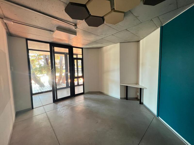 To Let commercial Property for Rent in Walmer Eastern Cape